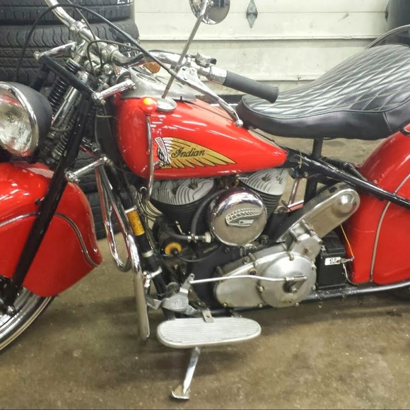 Profile Picture of Sanchoalex Sanchoalex (@alexvillawolfs) on Poshmark