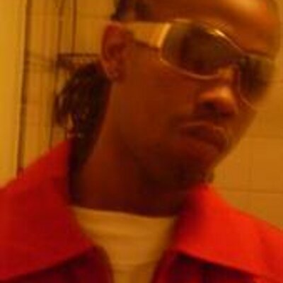 Profile Picture of Mike Larry (@UnoDonPerion) on Twitter