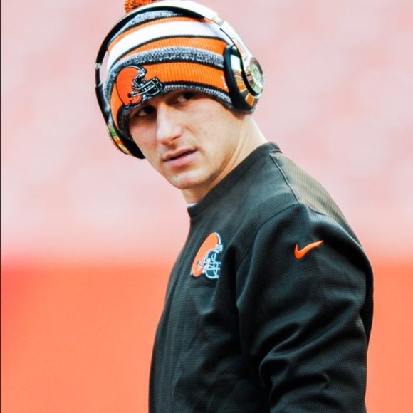 Profile Picture of Nick Stark (@nicolastyler) on Poshmark