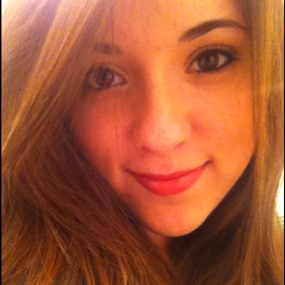 Profile Picture of Briana Belyea (@briana812) on Poshmark