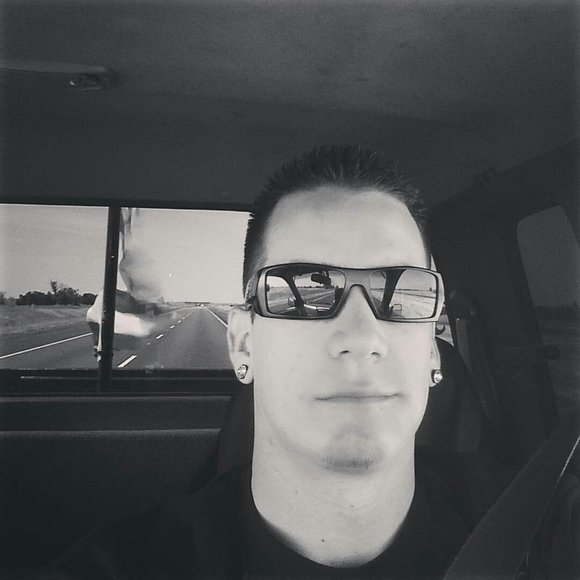 Profile Picture of David Perales (@davidped44) on Poshmark