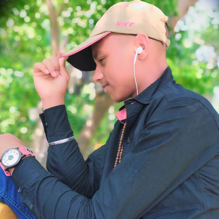Profile Picture of Atul pandey (@@atulpandey0019) on Tiktok