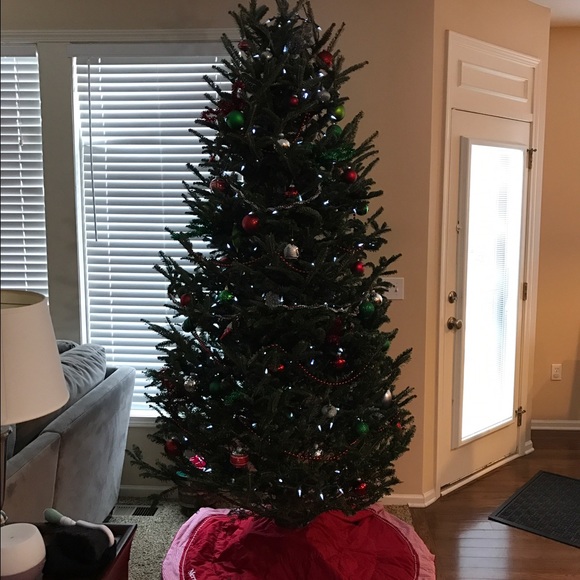 Profile Picture of Lisa Rawie (@lisaraw) on Poshmark