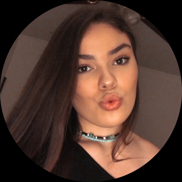 Profile Picture of Taybor Eastep (@tayborlee) on Poshmark