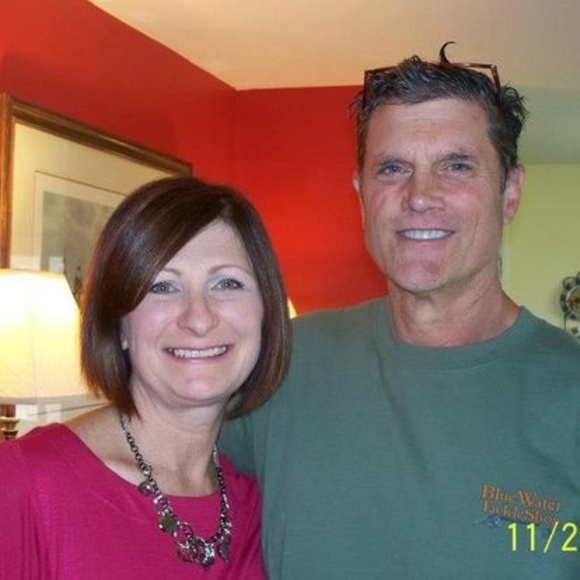 Kathy Wormley - Poshmark Profile Picture of Kathy Wormley (@kathy17100) on Poshmark