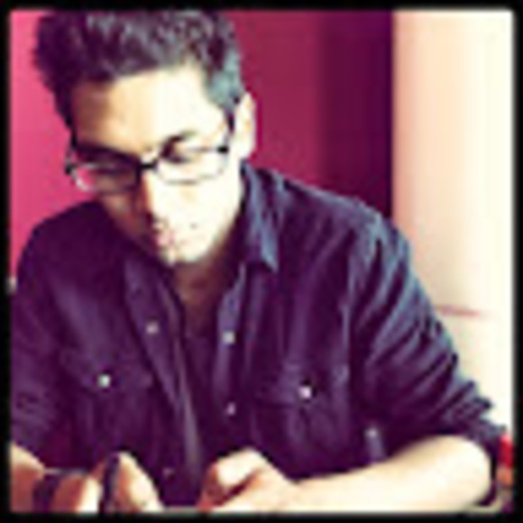Profile Picture of Nathan Mohan (@nathanm182) on Poshmark