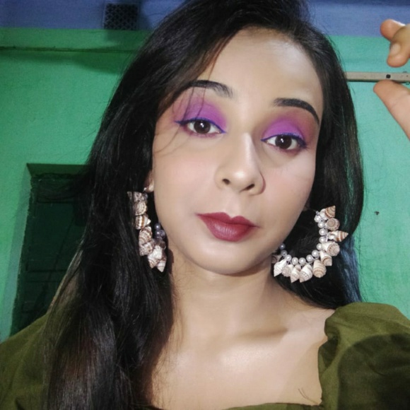 Chandreyee Mukherjee - Poshmark Profile Picture of Chandreyee Mukherjee (@avilashamukherj) on Poshmark