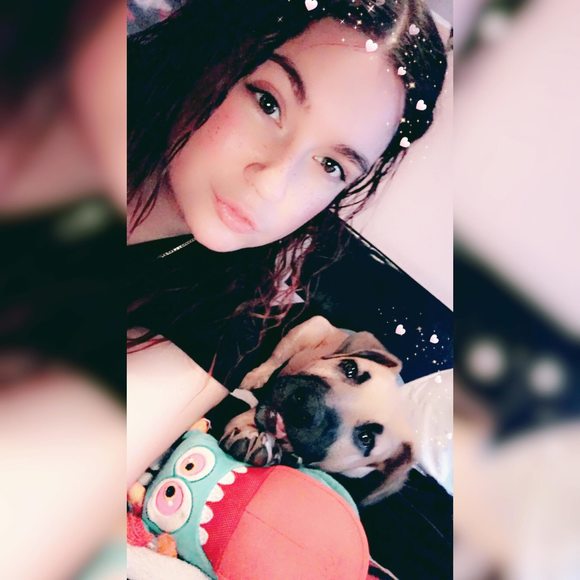 Profile Picture of Charlene Matthews (@charsarah) on Poshmark