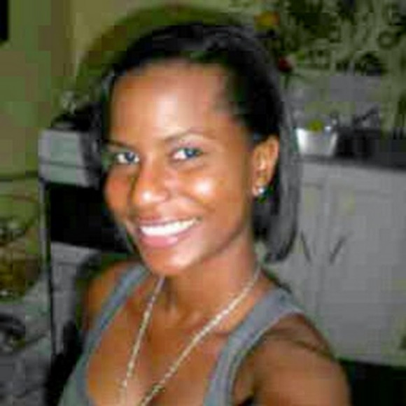 Profile Picture of Janelle James (@keever91) on Poshmark