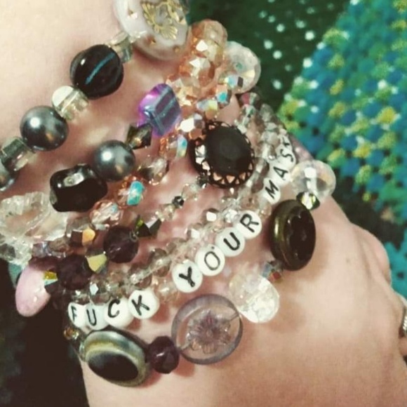 Dannielle Altadonna - Poshmark Profile Picture of Dannielle Altadonna (@altadanni) on Poshmark