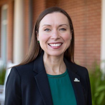 Profile Picture of Claire Kirby (@ckirby49) on Twitter