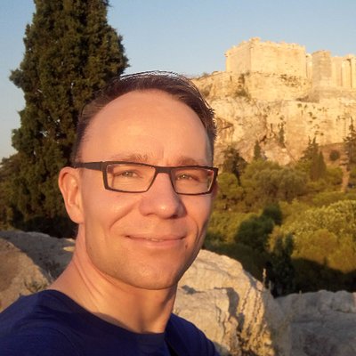 Profile Picture of Jo Berg (@jotoreberg) on Twitter