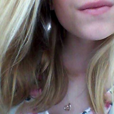 Profile Picture of Isabelle Harris (@xxiizzy) on Twitter