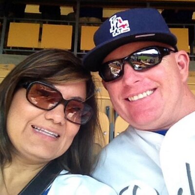 Profile Picture of James Whitford (@superdadjw) on Twitter