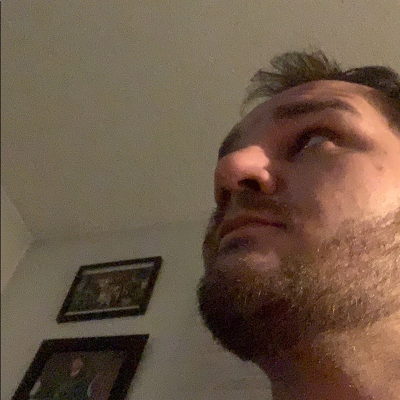 Profile Picture of Gavin Carlson (@gavincarlson) on Poshmark