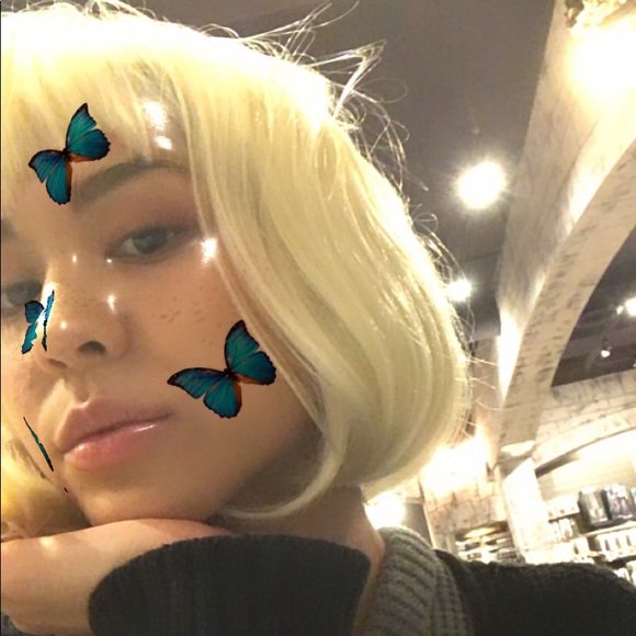 Profile Picture of Ashlynn Klipphahn (@pennypane) on Poshmark