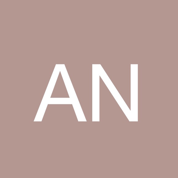 Profile Picture of Alexandra Neville (@al1012) on Poshmark