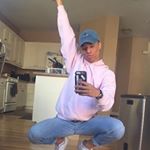 Profile Picture of Adair (@larraynoticeme) on Instagram