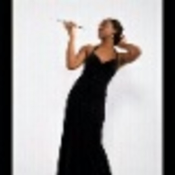 Profile Picture of Gabrielle Hatcher (@clickyoheels) on Poshmark