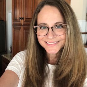 Profile Picture of Amy Leitzke Schenk (@amyschenk) on Pinterest