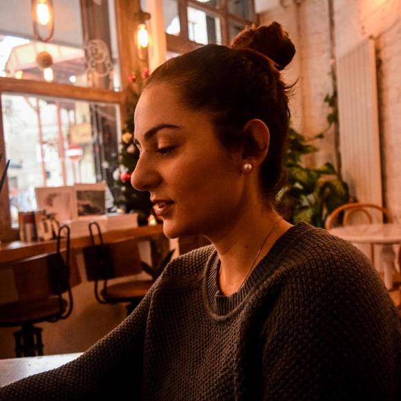 Profile Picture of Andressa Morato freitas (@andressamora437) on Poshmark