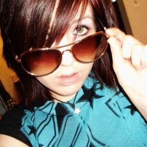 Profile Picture of Katie Sobieski (@crushmebabyxx) on Myspace