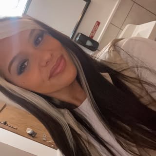 Profile Picture of Hailey Mitchell (@hailey.mitchell) on Instagram
