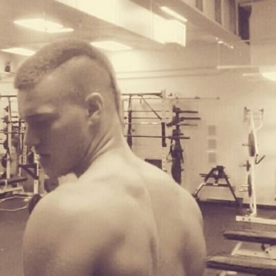 Profile Picture of Mitch Weitz (@DrtyWhites_19) on Twitter