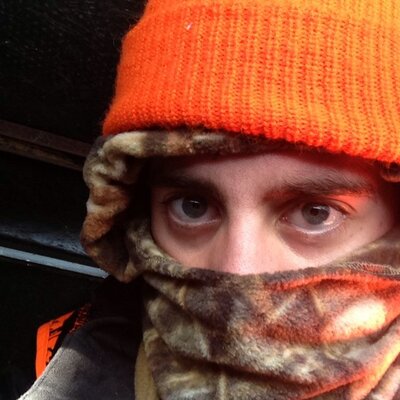 Profile Picture of Dwayne "The Curling" Johnson (@theRealLoganR) on Twitter