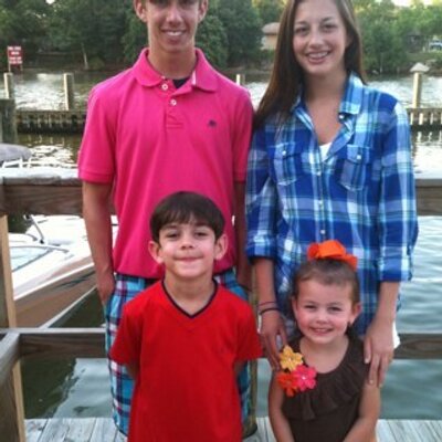Profile Picture of Clinton Earl Jordan (@clintjordan30) on Twitter