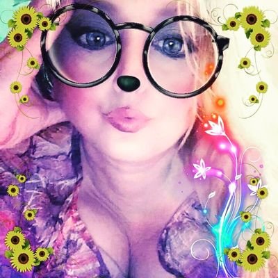 Profile Picture of Miley Martin (@MileyMartin13) on Twitter