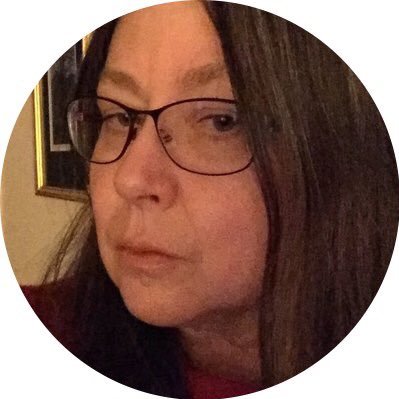 Profile Picture of Sharon 🌙 (@sastenio) on Twitter