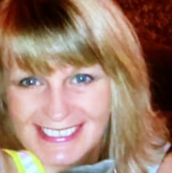 Profile Picture of Tonya Biggs (@tlc4_dale) on Poshmark