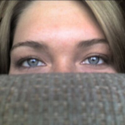 Profile Picture of Julie Holcomb (@julielank) on Twitter