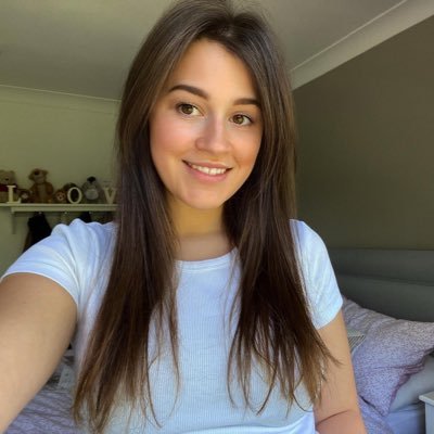 Profile Picture of Sophie Durbridge (@SophieDurbridge) on Twitter