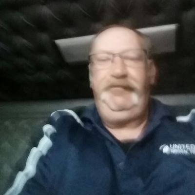 Profile Picture of Mike Hornback (@mikeh5365) on Twitter