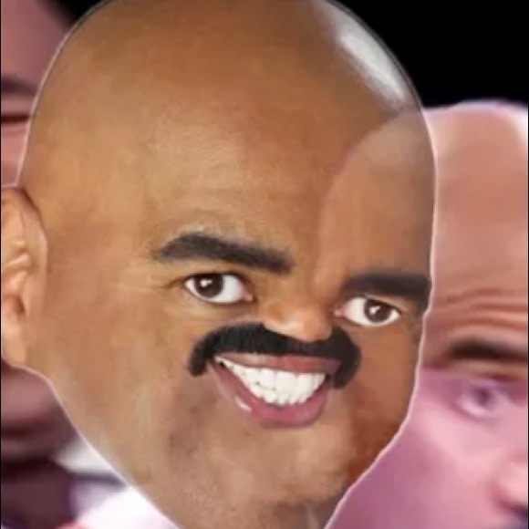 Profile Picture of Vincent Campillo (@vincent729) on Poshmark