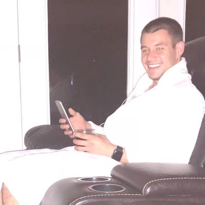 Profile Picture of Thomas Harp (@Thomas_Harp6) on Twitter