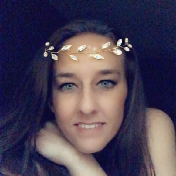 Jennifer Forster - Poshmark Profile Picture of Jennifer Forster (@jensteve365) on Poshmark