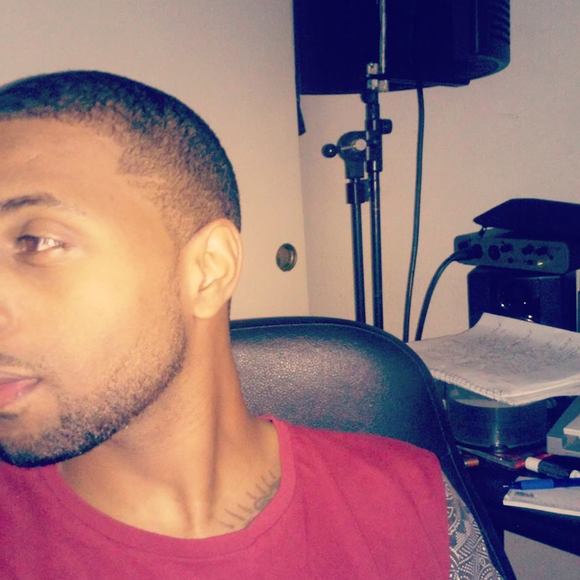 Profile Picture of Ryan Arrington (@ryanca87) on Poshmark