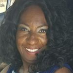 Profile Picture of Debra Martin (@deelynnmartin) on Instagram