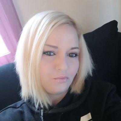 Profile Picture of Candi Wilson (@CandiWi01807998) on Twitter
