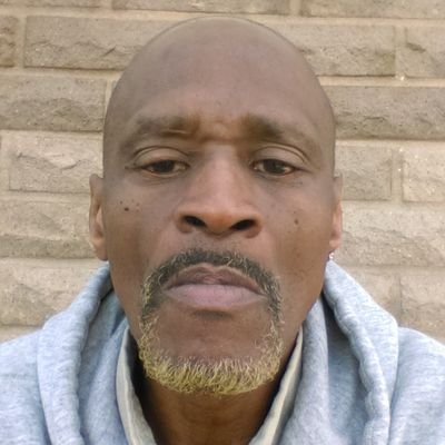 Profile Picture of DennisNewton17@gmai. (@dennis_newton17) on Twitter