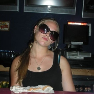 Anna Schwab - Myspace Profile Picture of Anna Schwab (@386463583) on Myspace