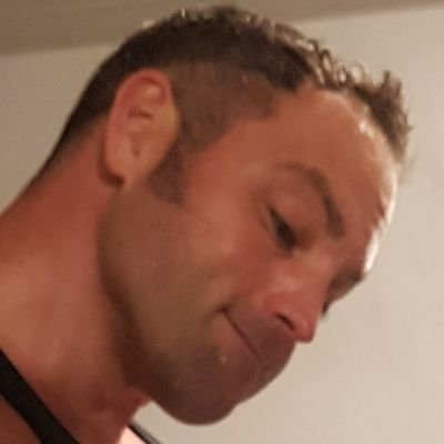 Profile Picture of Shawn Slaunwhite (@Mr_S_Slaunwhite) on Twitter