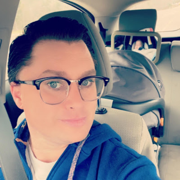 John Thorne - Poshmark Profile Picture of John Thorne (@johnthorne583) on Poshmark