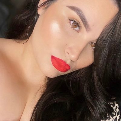 Profile Picture of Amanda Ovalle (@MandaPanda_x3) on Twitter