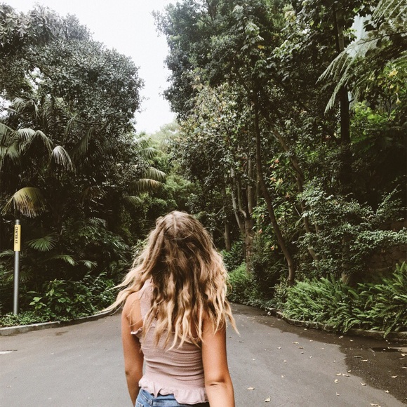 Profile Picture of Whitney Stratton (@whitstratton) on Poshmark