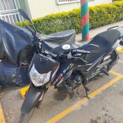 Profile Picture of Glenda María Almario (@almario_glenda) on Twitter