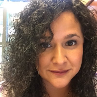 Profile Picture of Iris.bonet (@kamiliamom) on Twitter